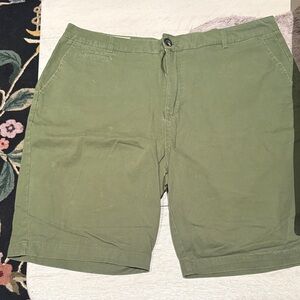 Men's Green Casual Shorts threads for thoughts size 38